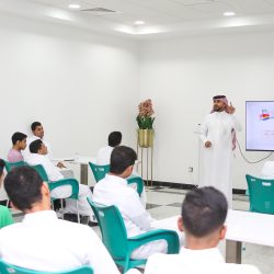 المسؤولية الإجتماعية تنفذ برنامج ( مصور المستقبل )